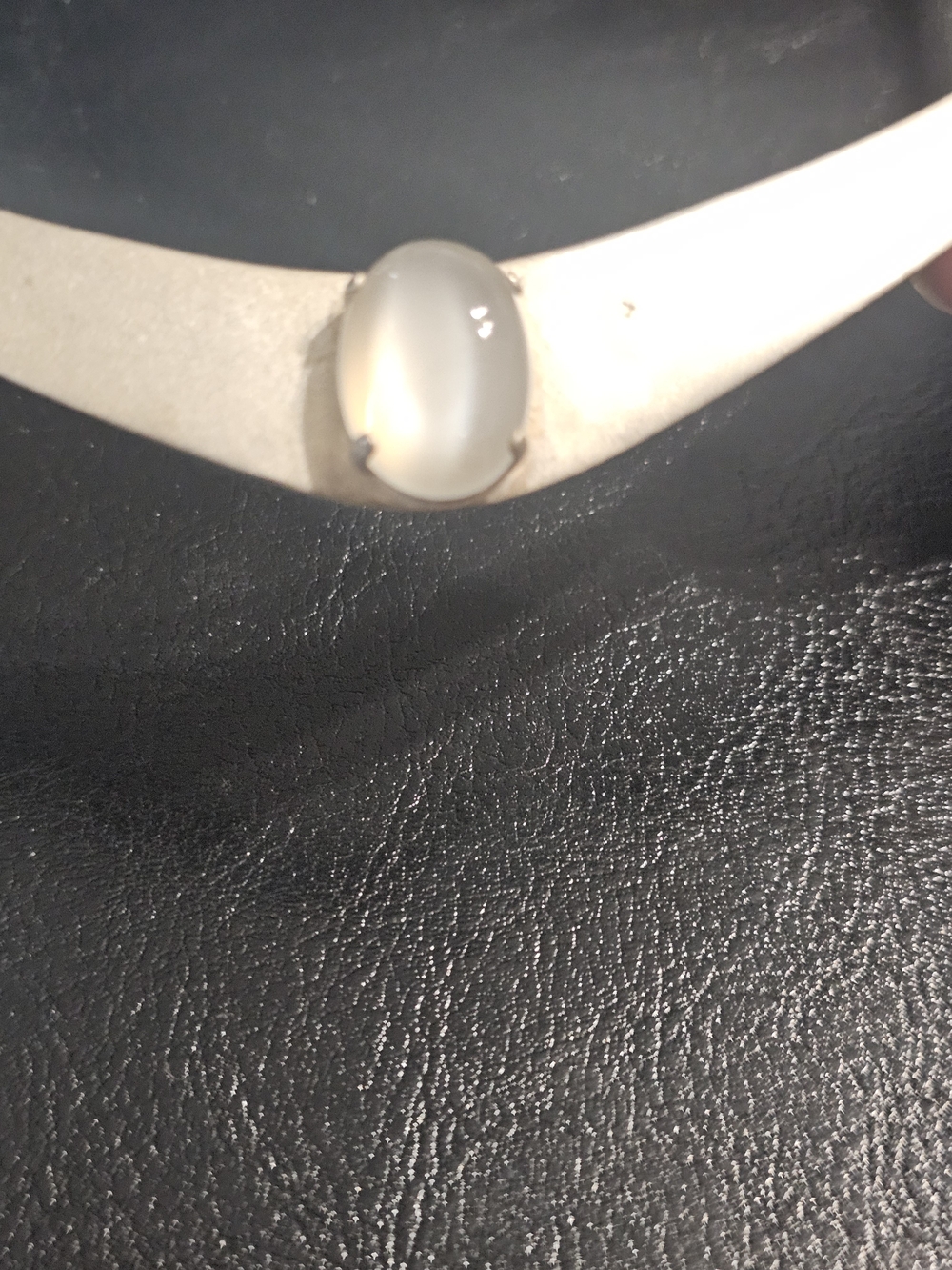 Sterling Silver Collar With Cat's Eye Moonstone - Picture 6 of 12
